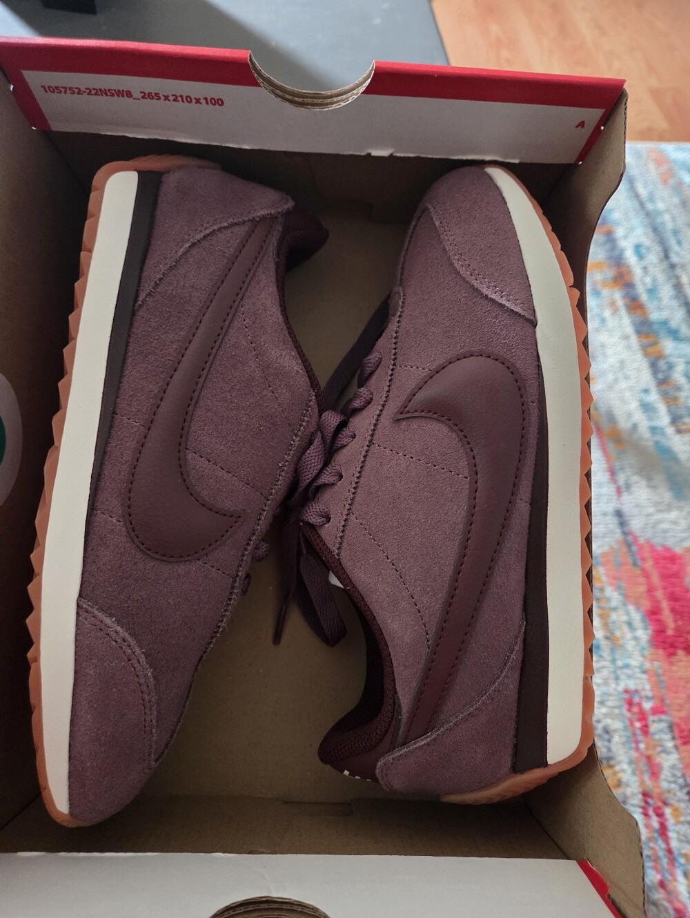 Nike Women's Maroon Suede Runner New Halfbox